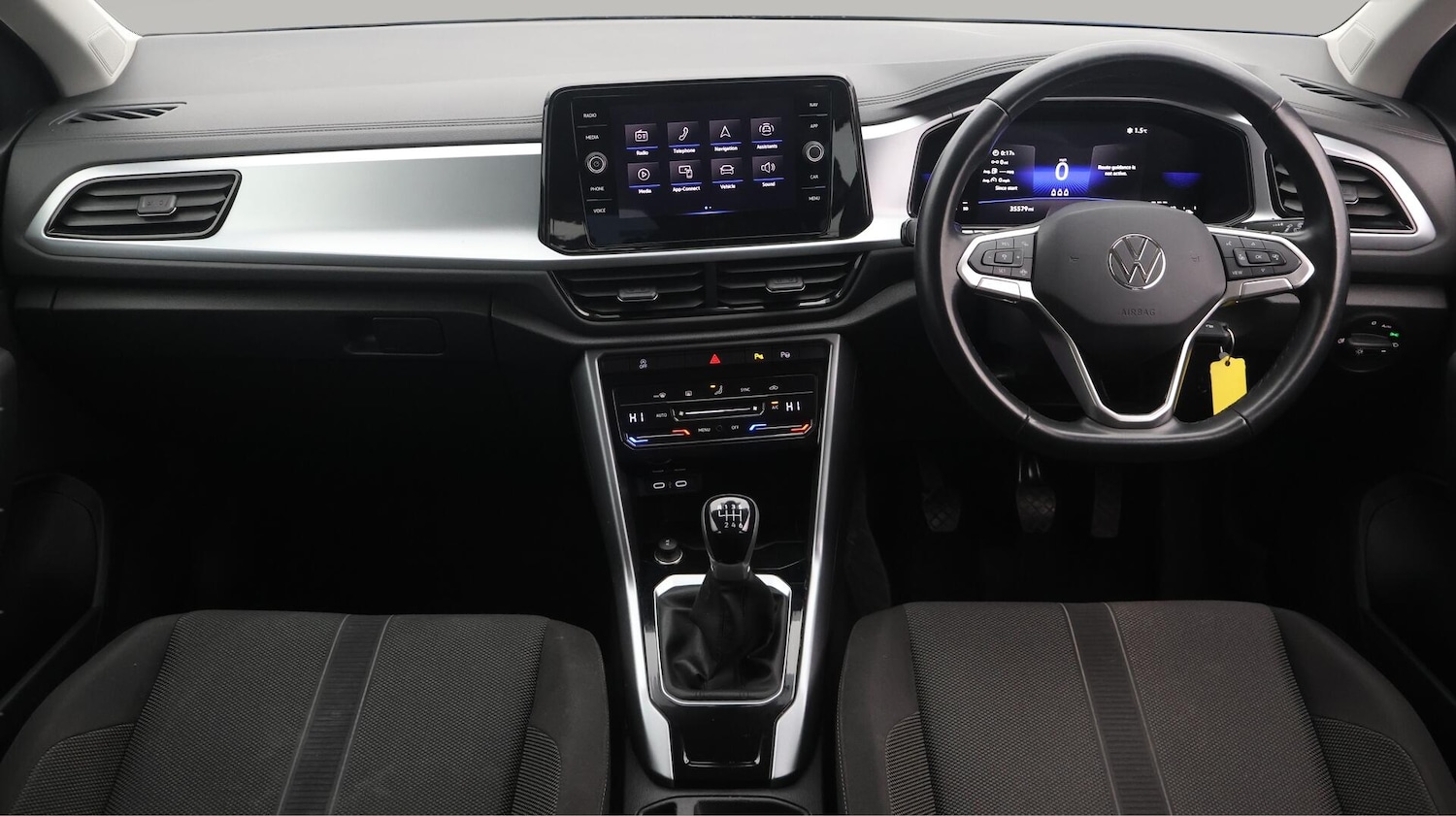 Used Volkswagen T-Roc 2023 for sale - 76765955: Photo 14