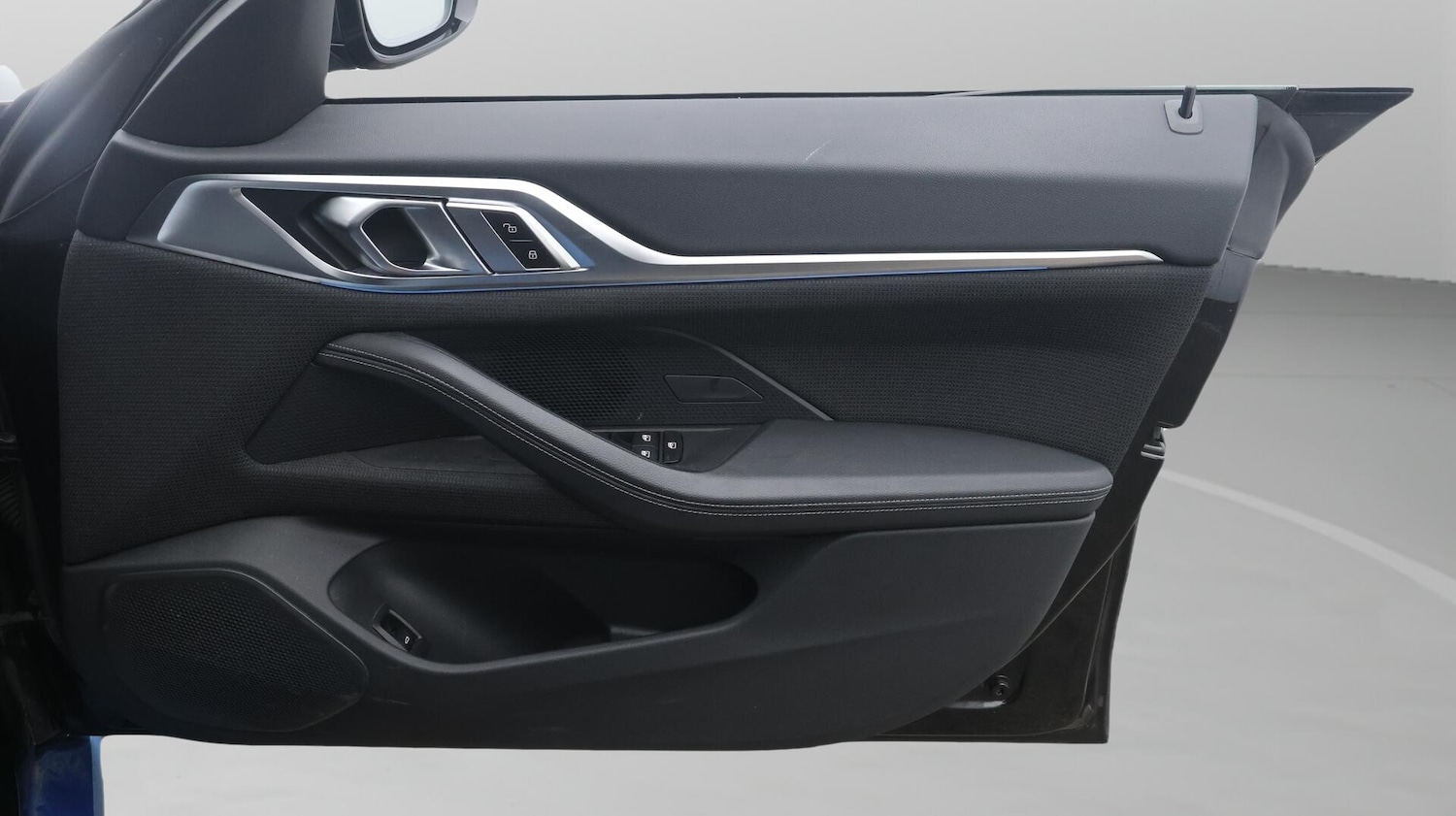 Used BMW i4 2022 for sale - 76398972: Photo 16