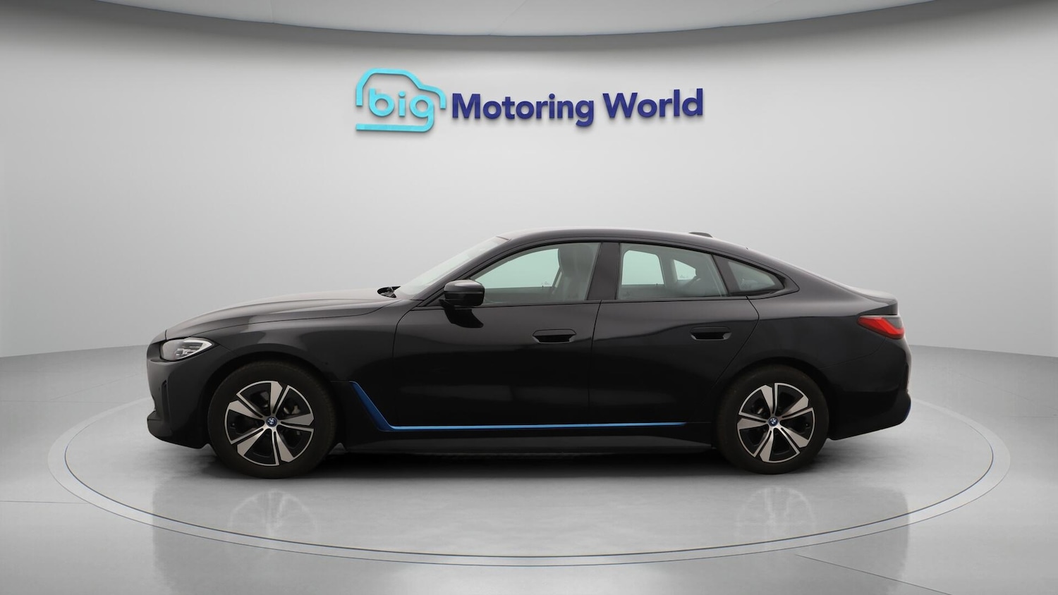 Used BMW i4 2022 for sale - 76398972: Photo 5
