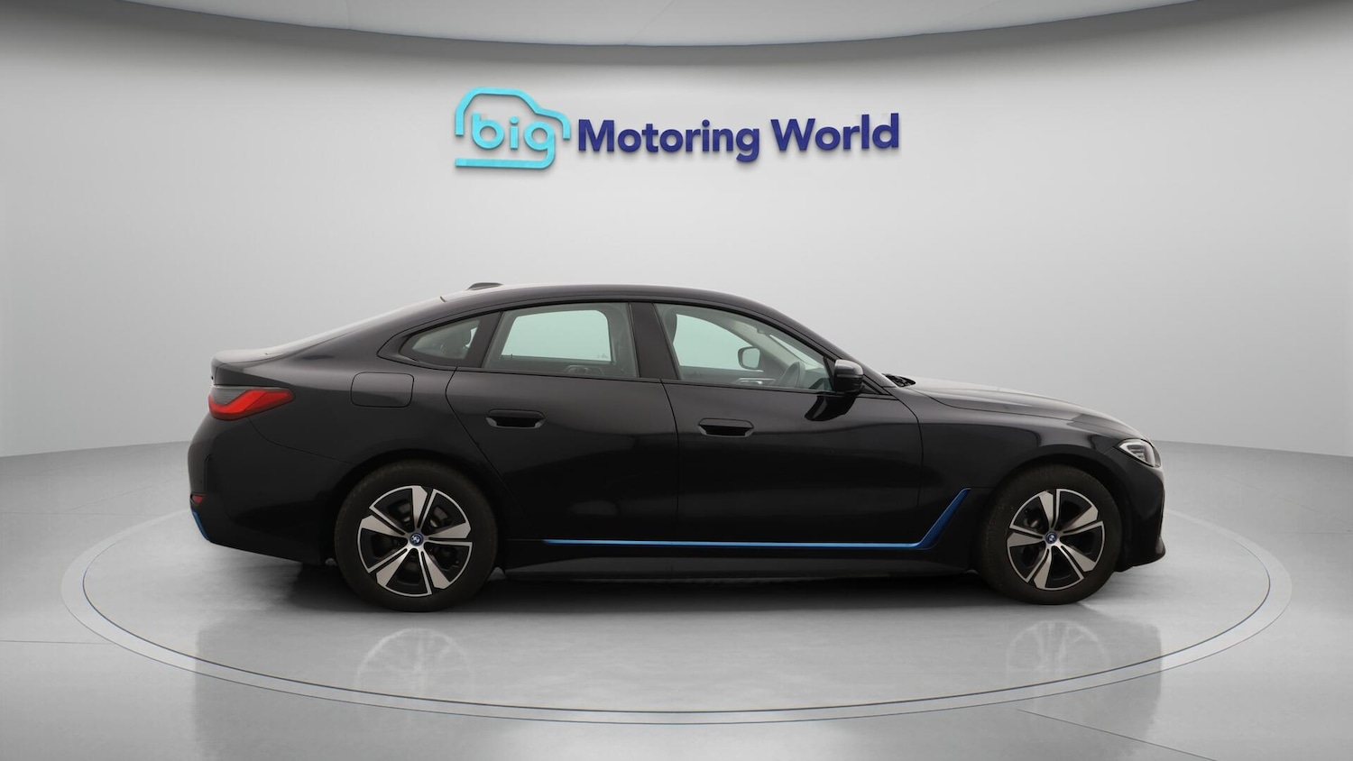 Used BMW i4 2022 for sale - 76398972: Photo 9