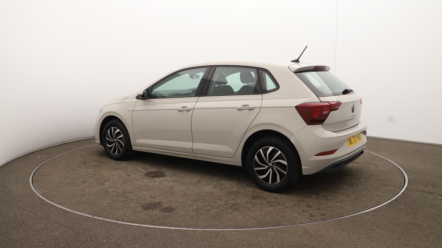 Used Volkswagen Polo for sale - 76472232: Photo 37