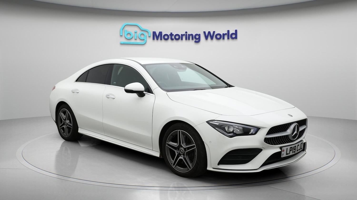Used Mercedes-Benz CLA 2019 for sale - 76388753: Photo 2