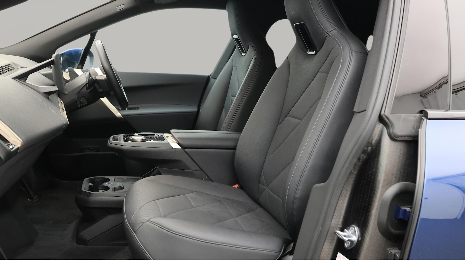 Used BMW iX 2022 for sale - 76485652: Photo 15