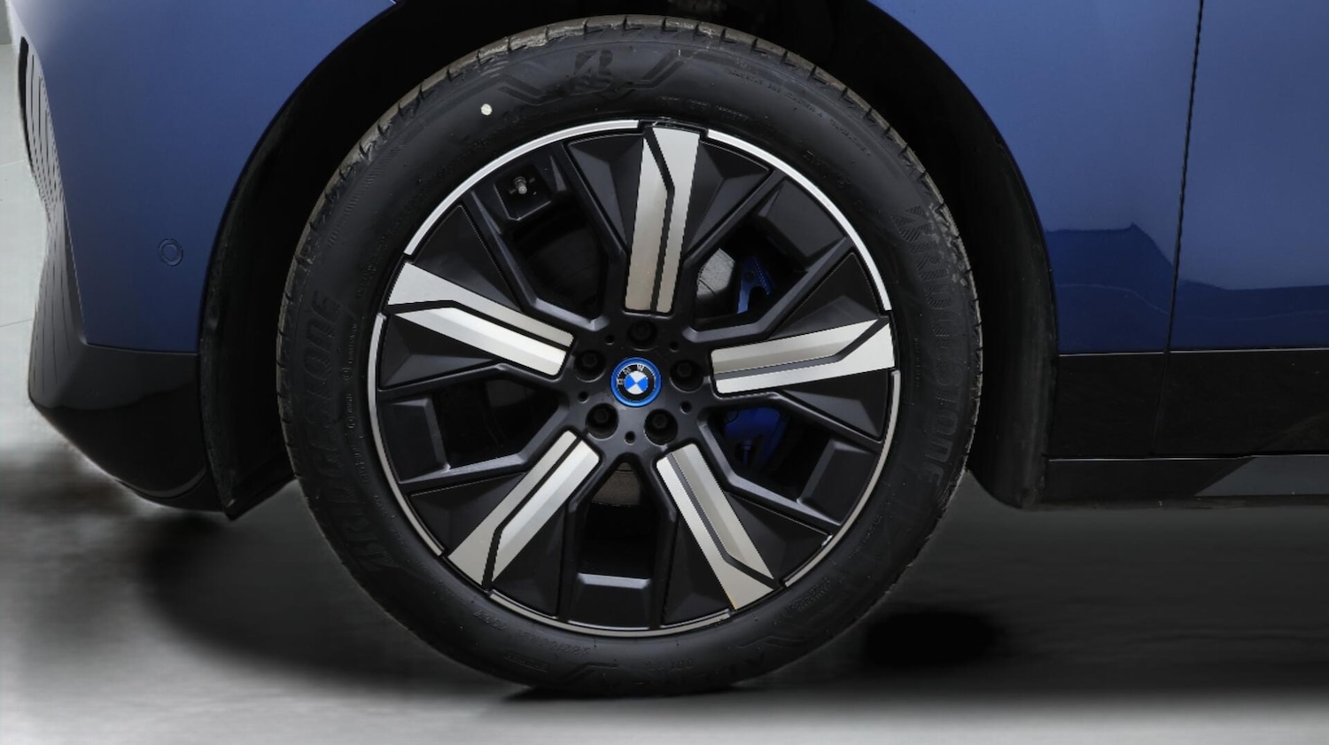 Used BMW iX 2022 for sale - 76485652: Photo 19