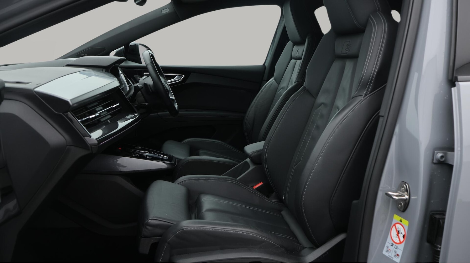 Used Audi Q4 e-tron 2021 for sale - 76512756: Photo 15