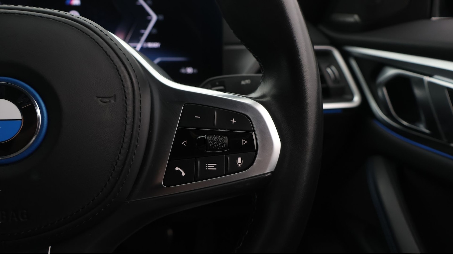 Used BMW i4 2023 for sale - 77931405: Photo 23