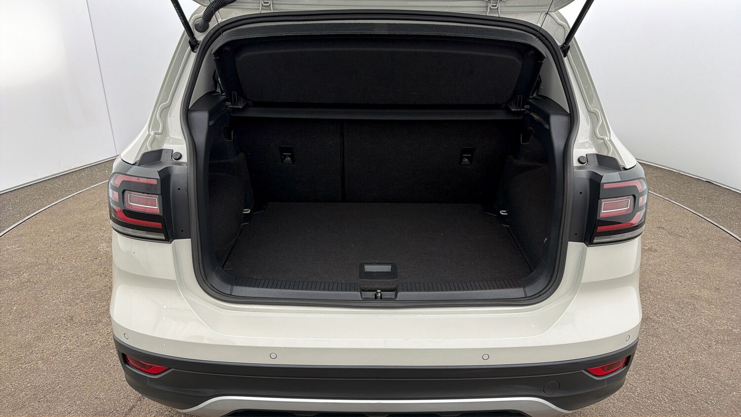 Used Volkswagen T-Cross 2021 for sale - 77973838: Photo 16