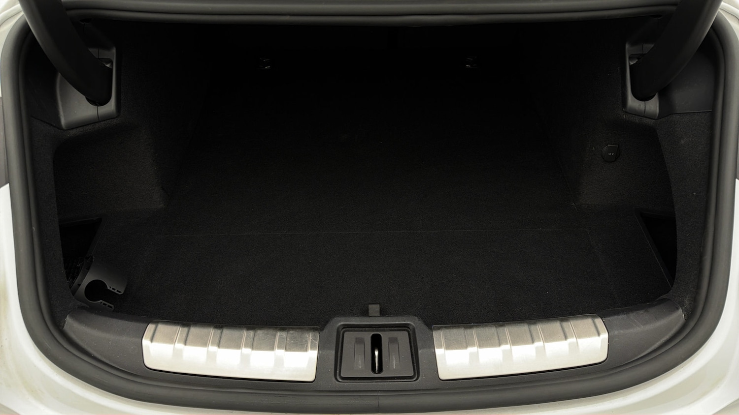 Used Porsche Taycan 2022 for sale - 78080456: Photo 16