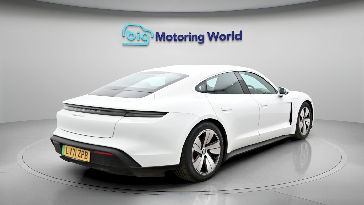 Used Porsche Taycan 2022 for sale - 78080456: Photo 7