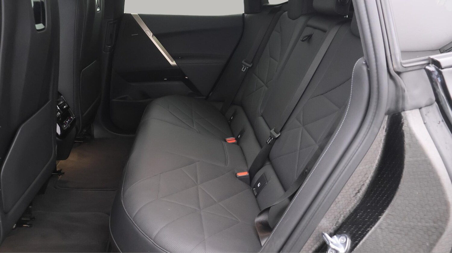 Used BMW iX 2022 for sale - 76584415: Photo 17