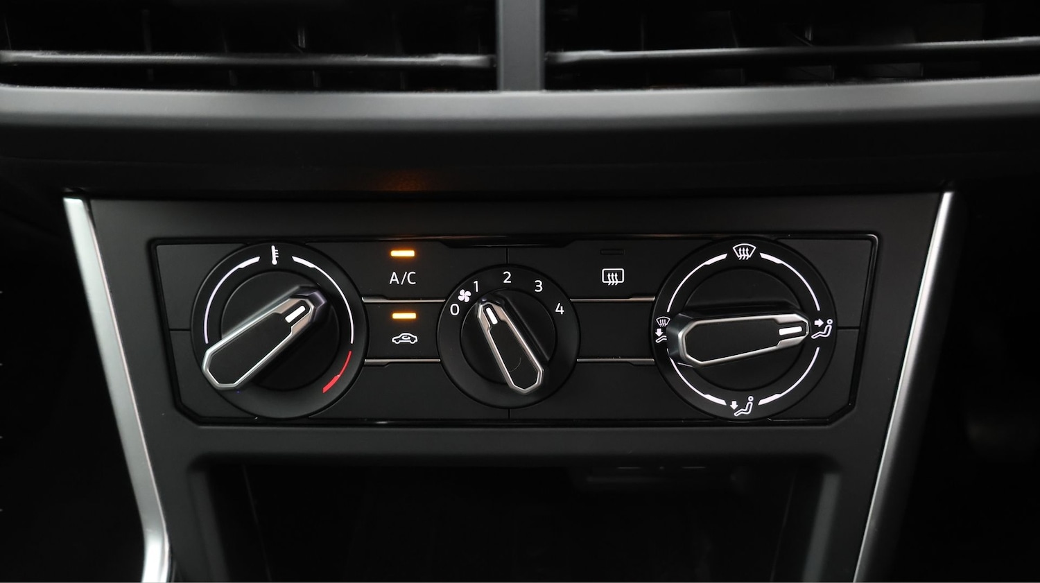 Used Volkswagen Taigo 2023 for sale - 77833975: Photo 12