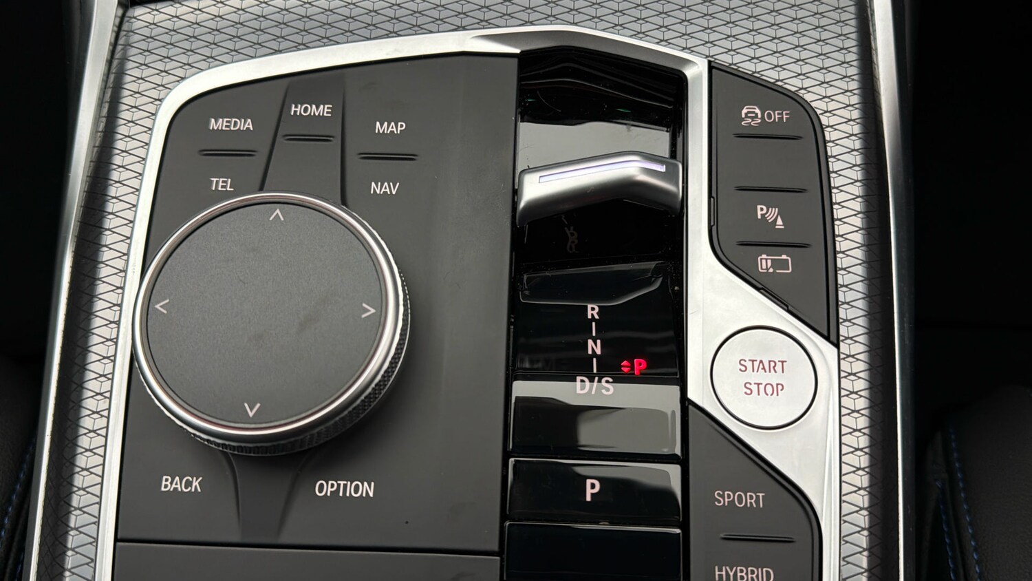 Used BMW 3 Series 2024 for sale - 77802189: Photo 25