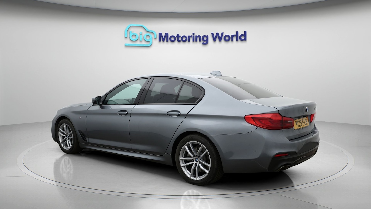 Used BMW 5 Series 2019 for sale - 77652433: Photo 5