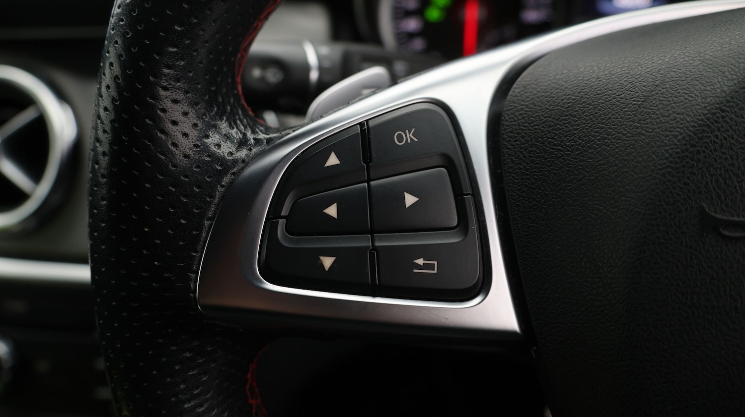 Used Mercedes-Benz GLA 2019 for sale - 77774249: Photo 22