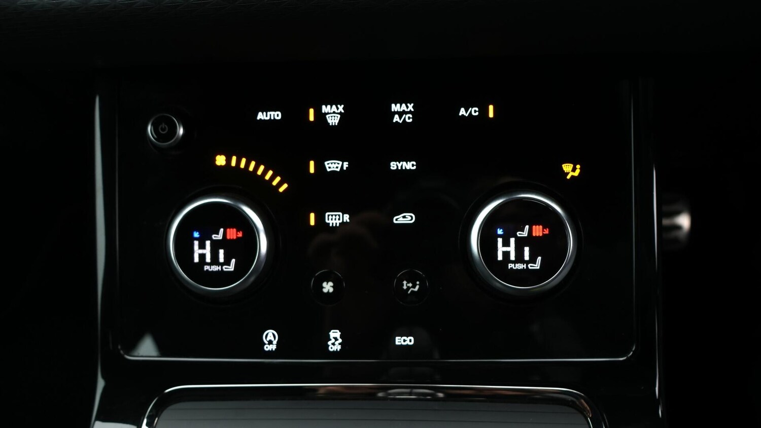 Used Land Rover Range Rover Evoque 2019 for sale - 76549866: Photo 13