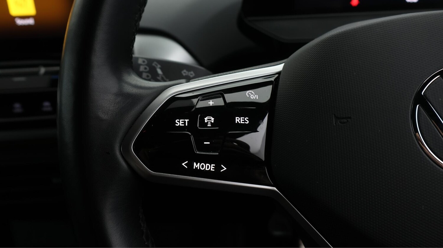 Used Volkswagen ID.4 2022 for sale - 76432605: Photo 26