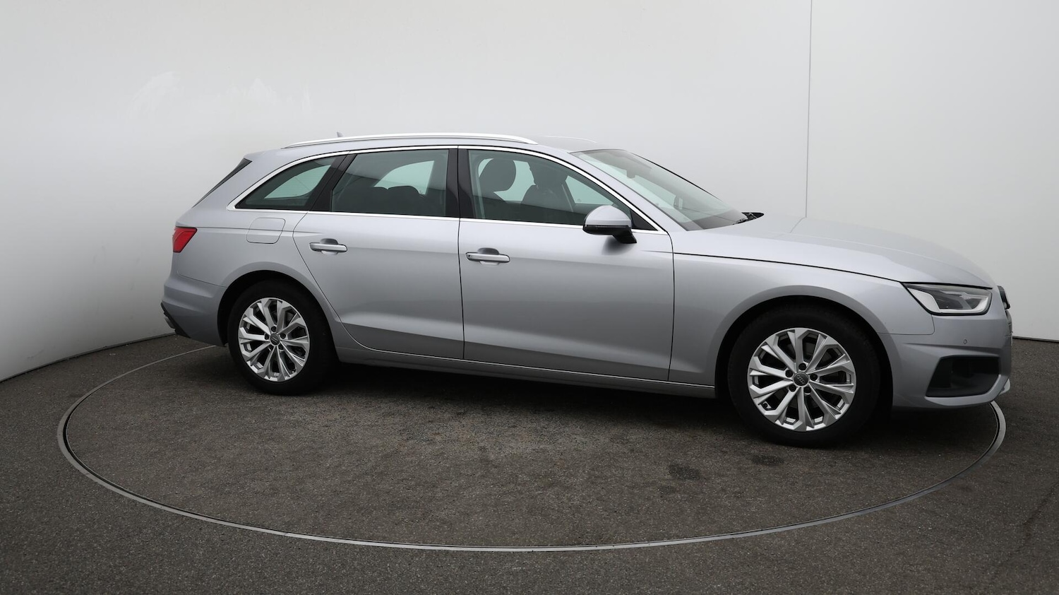 Used Audi A4 Avant 2020 for sale - 76166554: Photo 47