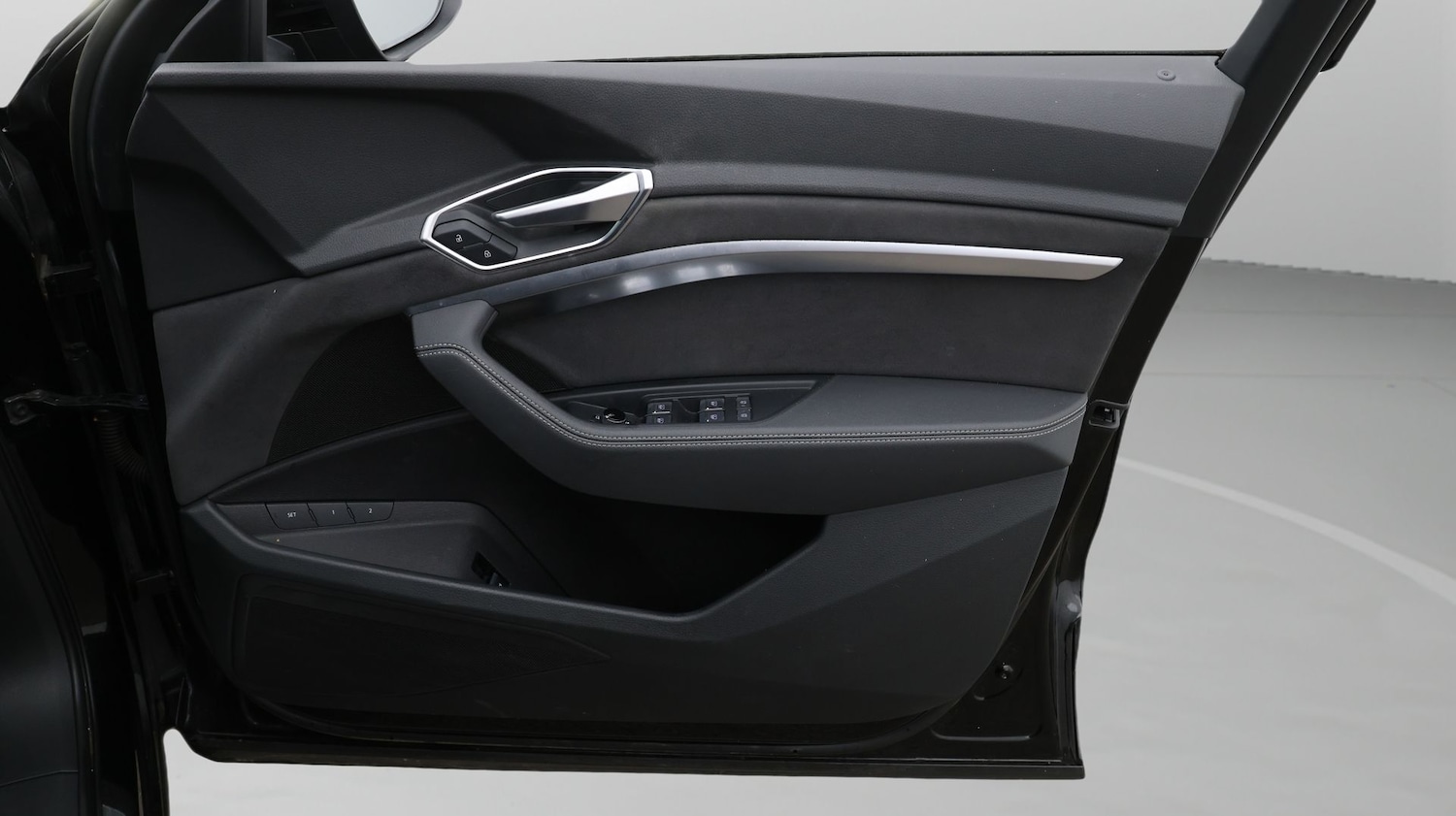 Used Audi e-tron 2022 for sale - 77749629: Photo 15