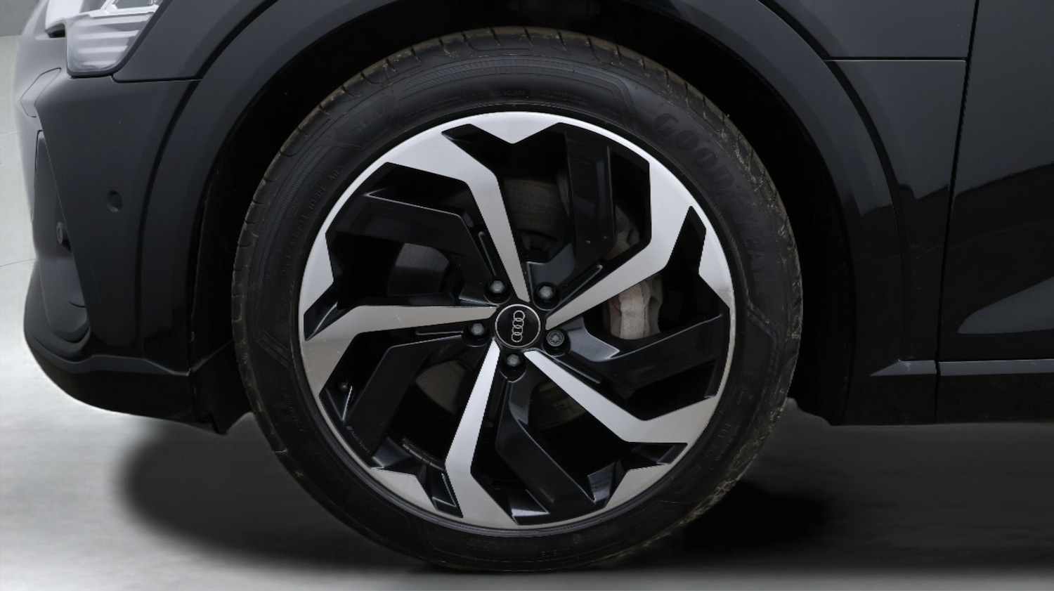 Used Audi e-tron 2022 for sale - 77749629: Photo 18