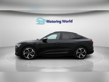 Used Audi e-tron 2022 for sale - 77749629: Photo