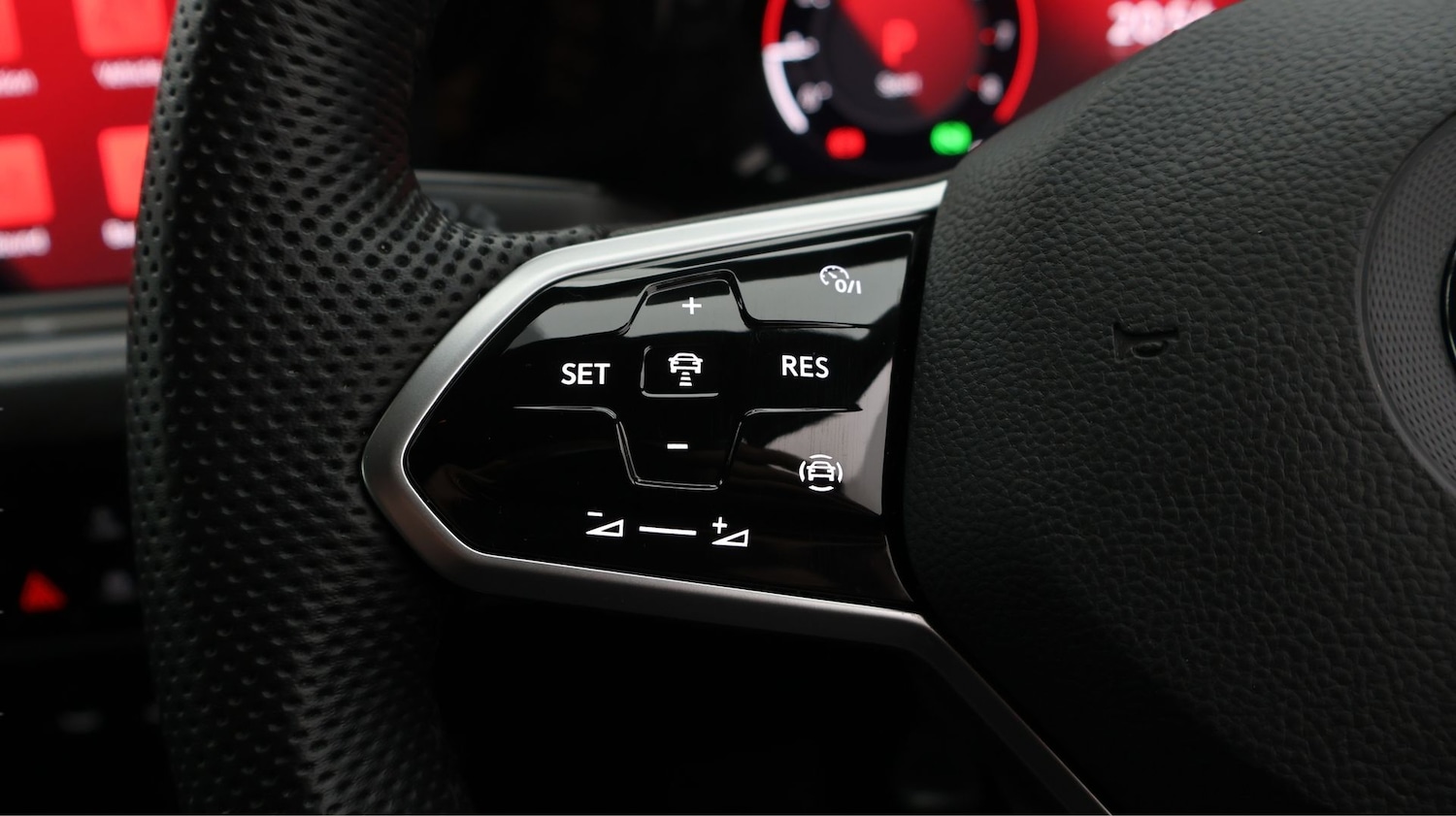 Used Volkswagen Golf 2023 for sale - 77730814: Photo 25