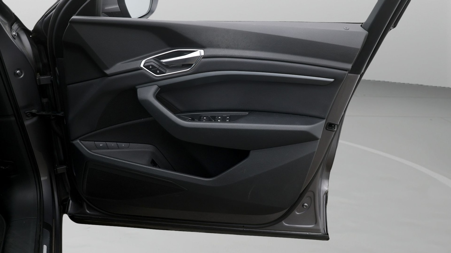 Used Audi e-tron 2020 for sale - 77446925: Photo 15