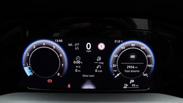 Used Volkswagen Golf 2024 for sale - 75808906: Photo 11