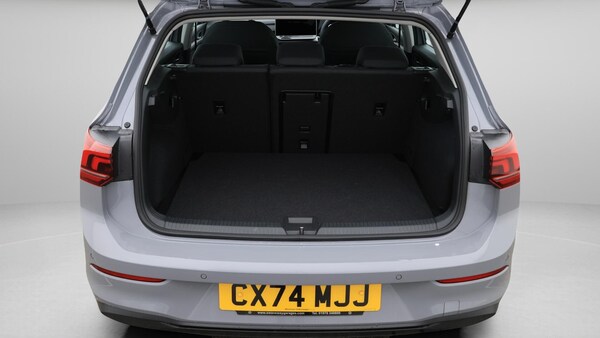 Used Volkswagen Golf 2024 for sale - 75808906: Photo 18