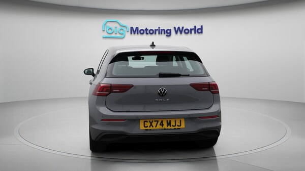 Used Volkswagen Golf 2024 for sale - 75808906: Photo 7