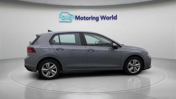 Used Volkswagen Golf 2024 for sale - 75808906: Photo 9