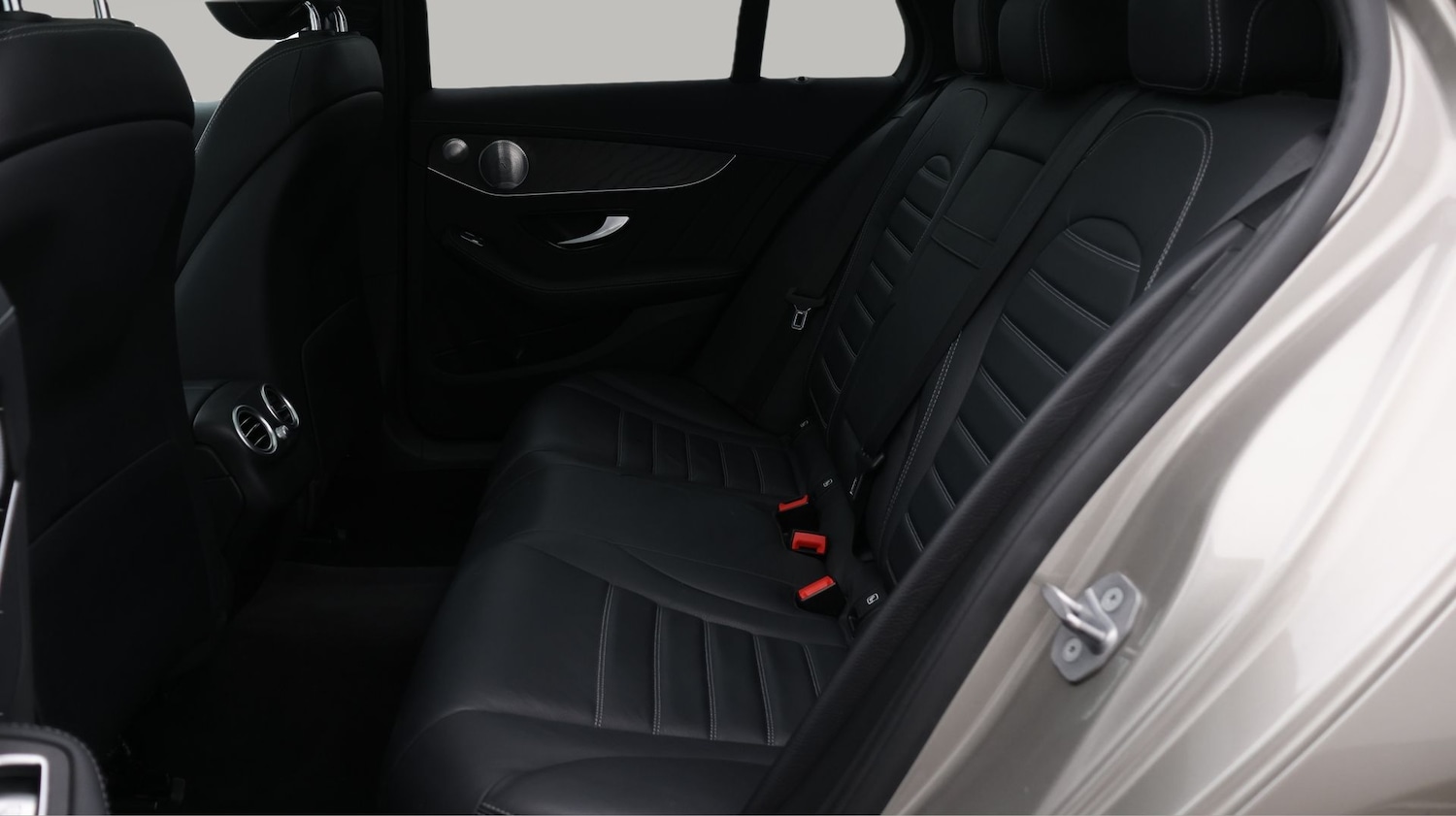 Used Mercedes-Benz C Class 2021 for sale - 77872346: Photo 16