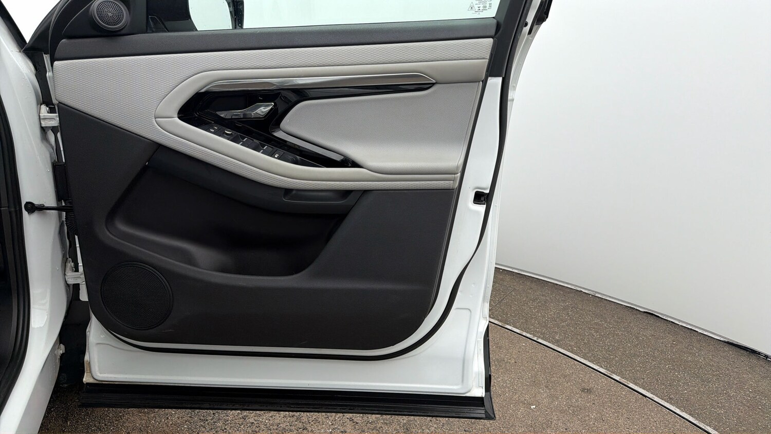 Used Land Rover Range Rover Evoque 2022 for sale - 78173174: Photo 14