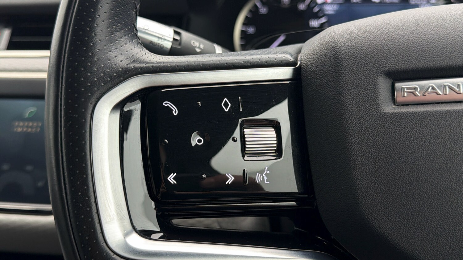 Used Land Rover Range Rover Evoque 2022 for sale - 78173174: Photo 23