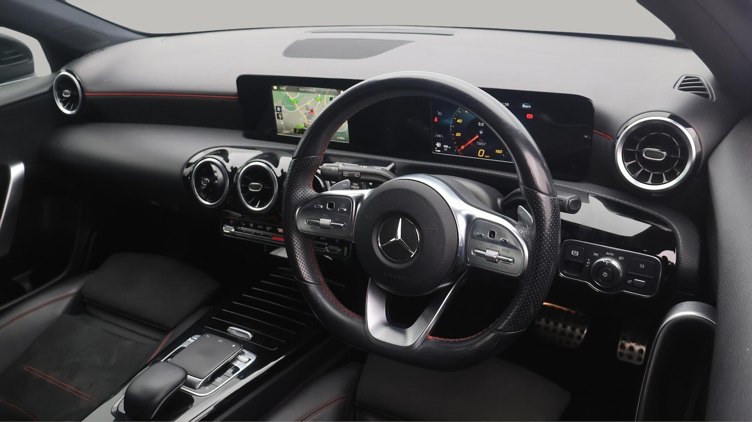 Used Mercedes-Benz A-Class 2018 for sale - 76371020: Photo 10