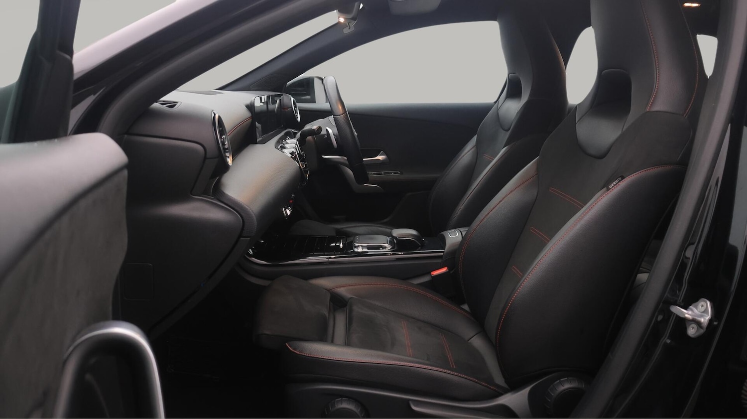 Used Mercedes-Benz A-Class 2018 for sale - 76371020: Photo 15