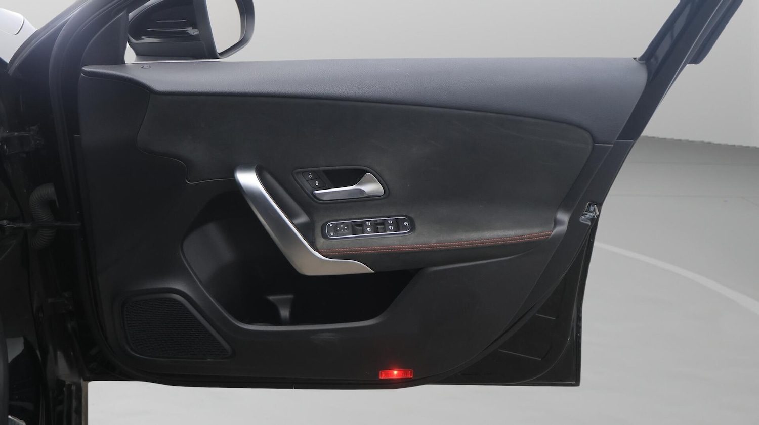 Used Mercedes-Benz A-Class 2018 for sale - 76371020: Photo 16