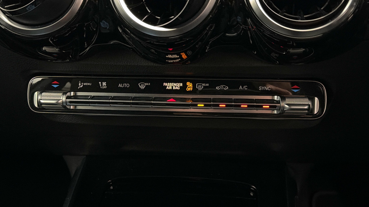 Used Mercedes-Benz GLB 2021 for sale - 78121748: Photo 11