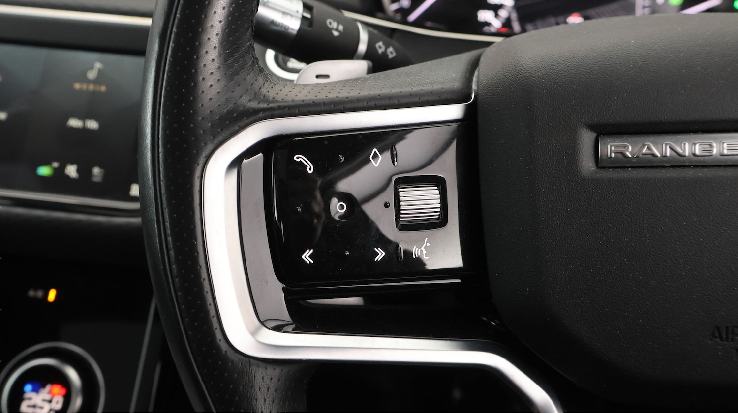 Used Land Rover Range Rover Evoque 2022 for sale - 77831165: Photo 20