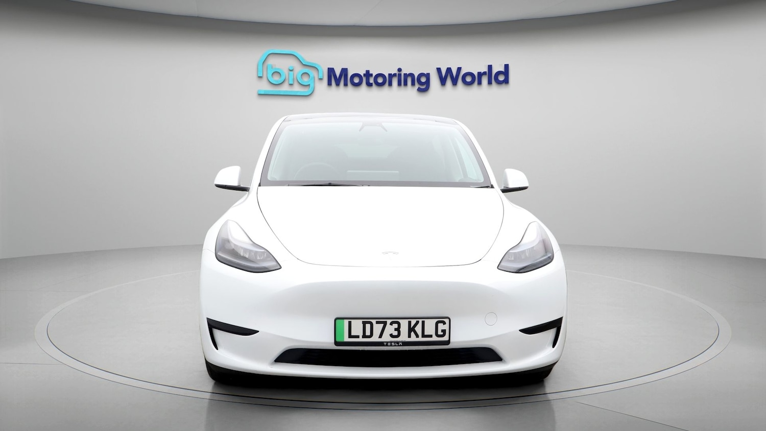 Used Tesla Model Y 2024 for sale - 77195144: Photo 2