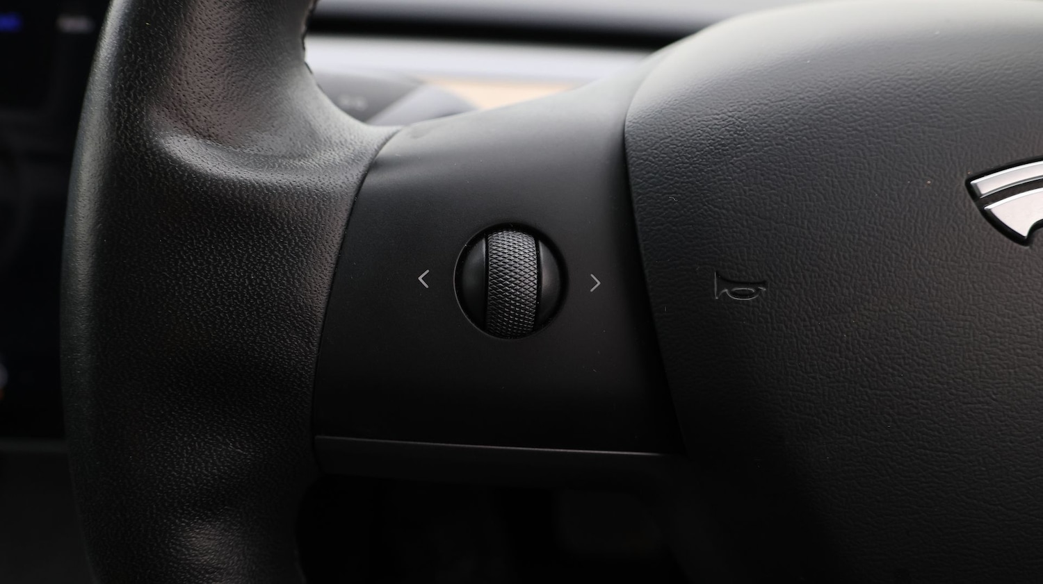 Used Tesla Model 3 2021 for sale - 77337444: Photo 21