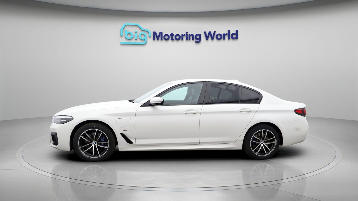 Used BMW 5 Series for sale - 77872368: Photo 4