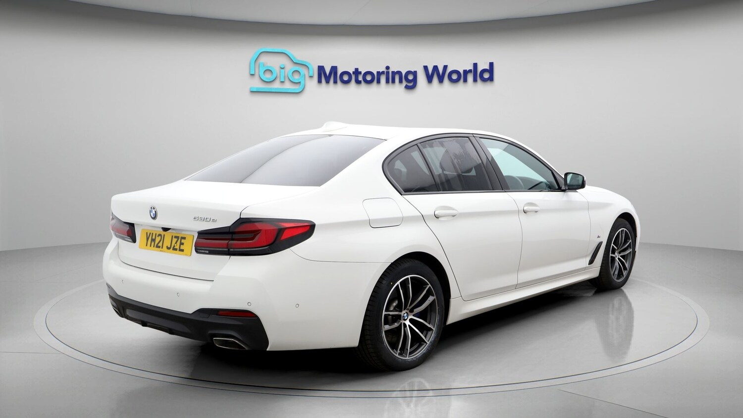 Used BMW 5 Series for sale - 77872368: Photo 7