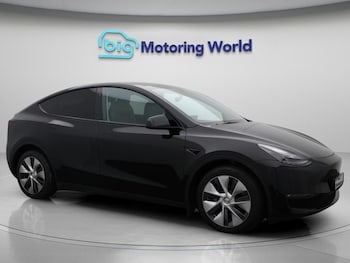Tesla - Model Y