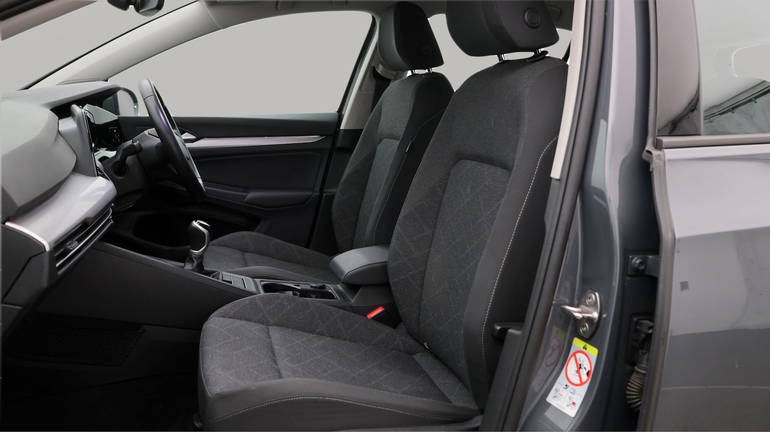 Used Volkswagen Golf 2023 for sale - 77802194: Photo 14