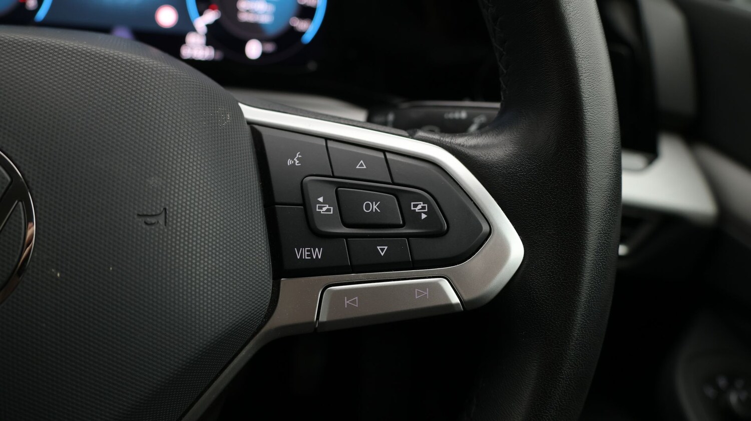 Used Volkswagen Golf 2023 for sale - 77802194: Photo 24