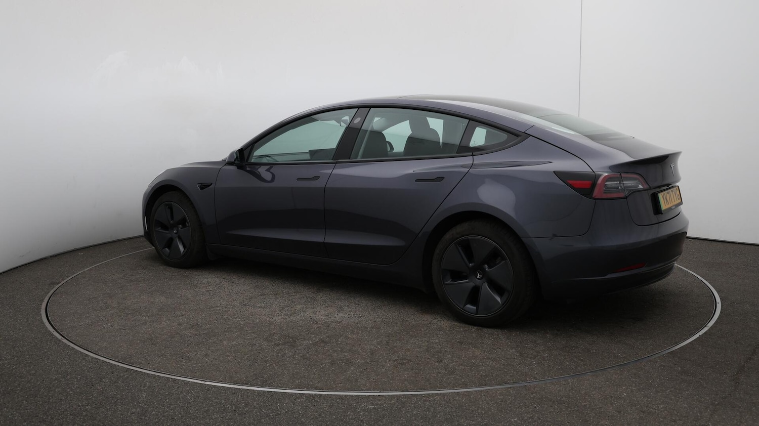 Used Tesla Model 3 2021 for sale - 76151112: Photo 12