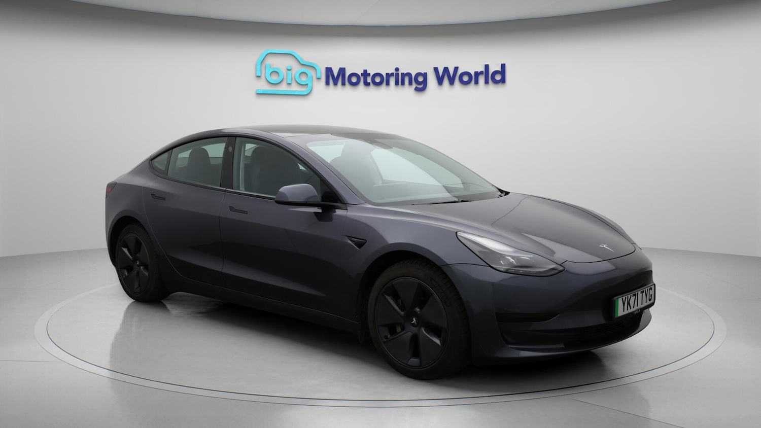 Used Tesla Model 3 2021 for sale - 76151112: Photo 2