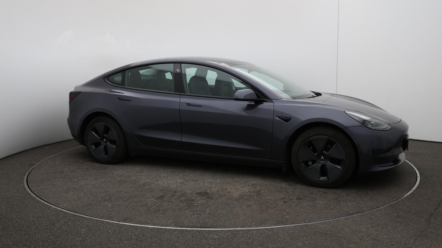 Used Tesla Model 3 2021 for sale - 76151112: Photo 32