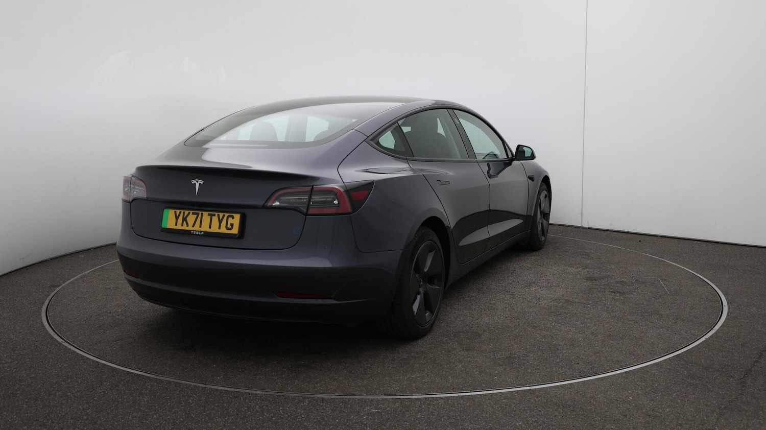 Used Tesla Model 3 2021 for sale - 76151112: Photo 51