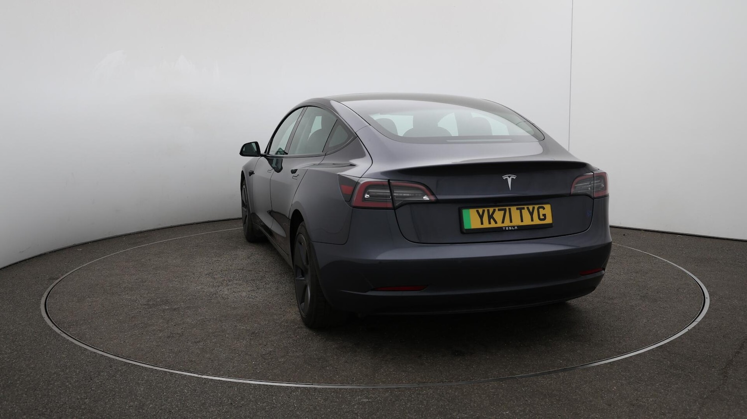 Used Tesla Model 3 2021 for sale - 76151112: Photo 60
